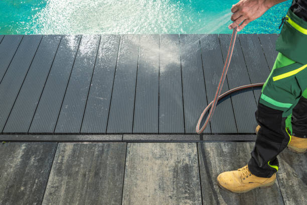 Best Deck Cleaning Services  in Rogers City, MI